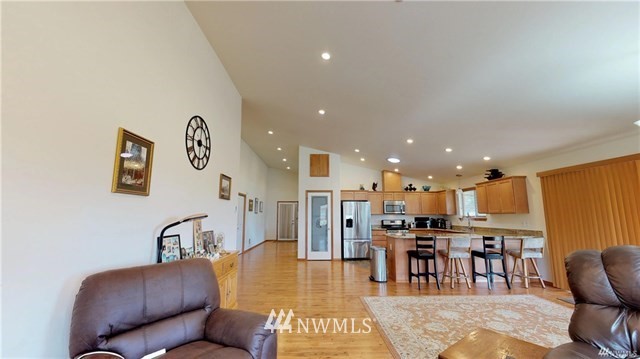 10306 Collins Road Sedro-Woolley, WA 98284 - Photo 10 of 28 Gallery Image 10