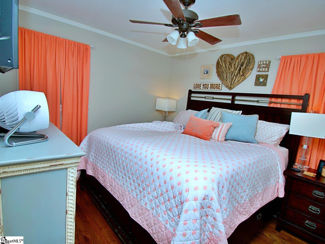 700 West Lee Road Taylors, SC 29687 - Photo 18 of 27 Gallery Image 18