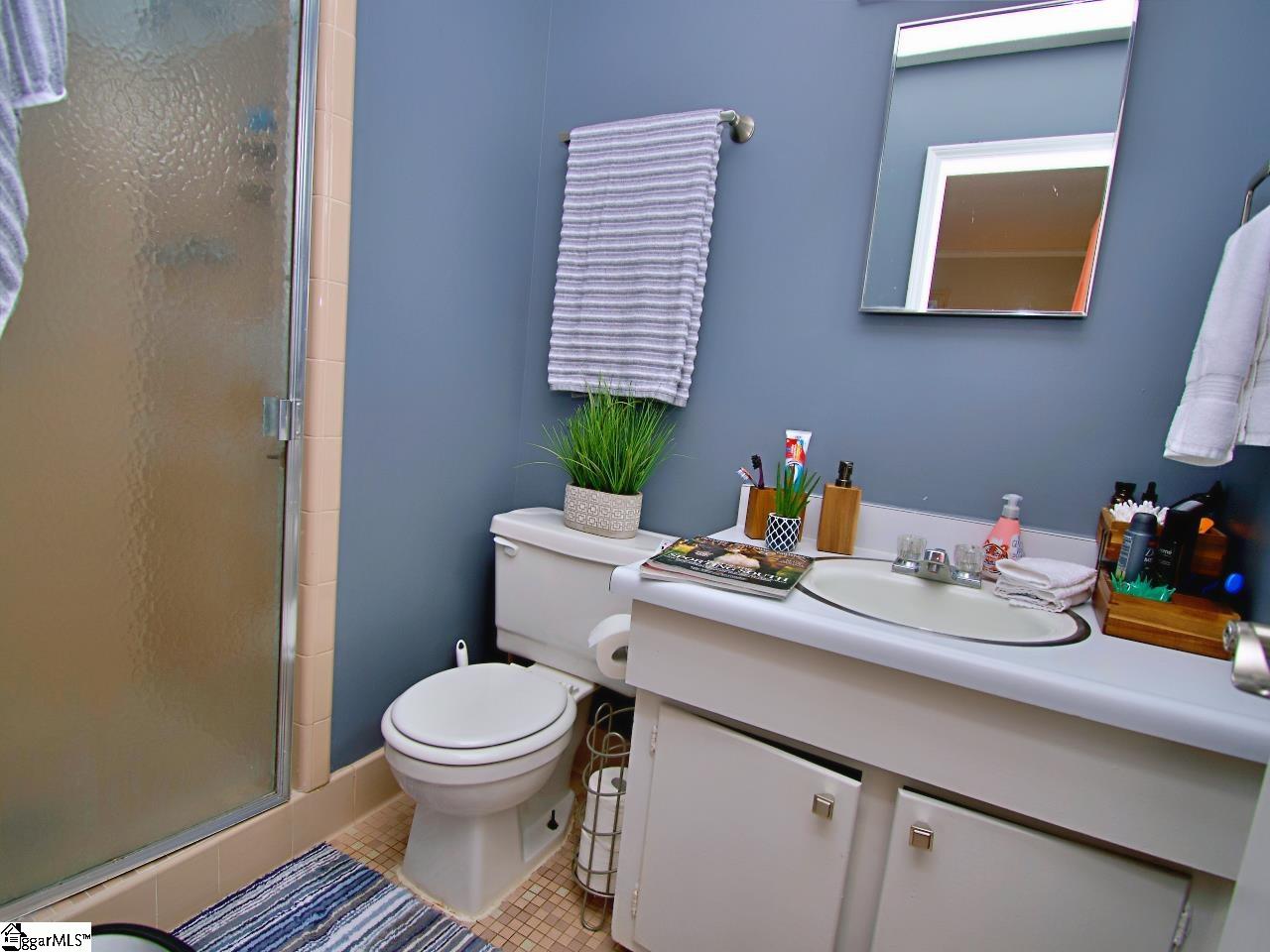 700 West Lee Road Taylors, SC 29687 - Photo 21 of 27 Gallery Image 21