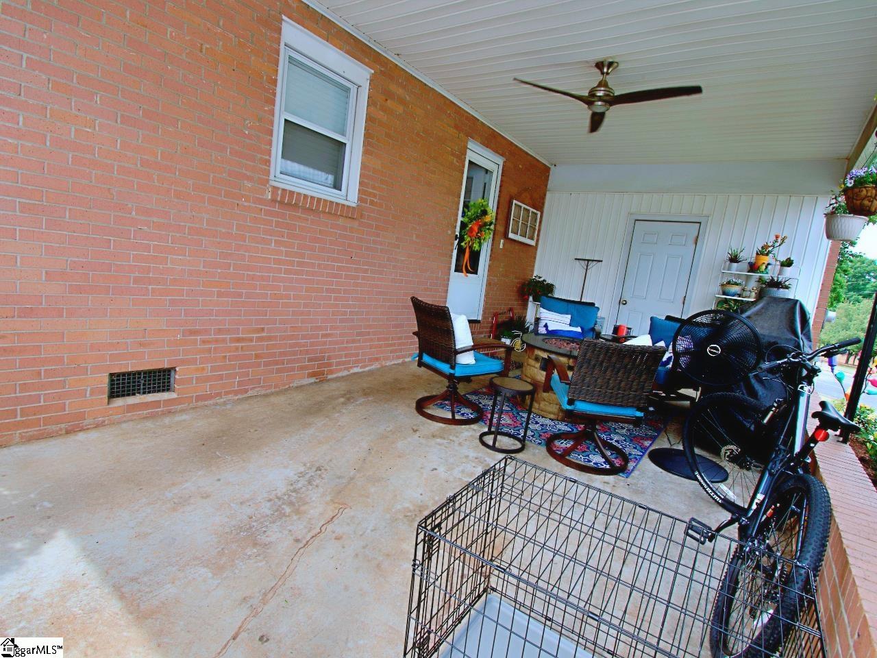 700 West Lee Road Taylors, SC 29687 - Photo 23 of 27 Gallery Image 23