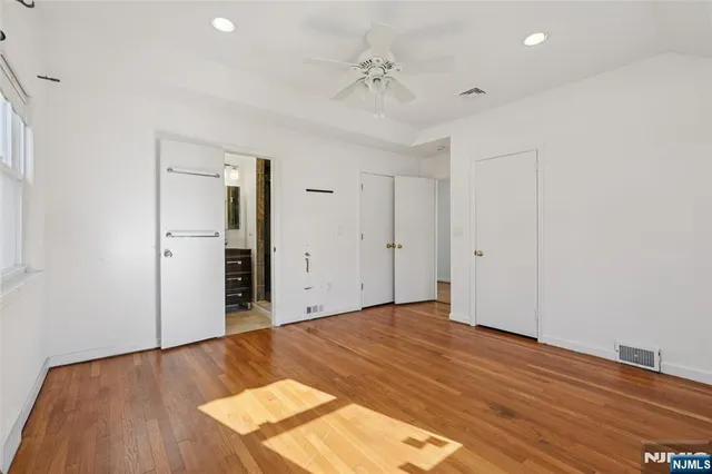 $724,999 | 6 Arrow Drive, Livingston, NJ 07039