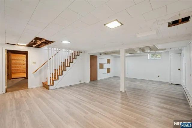 $724,999 | 6 Arrow Drive, Livingston, NJ 07039