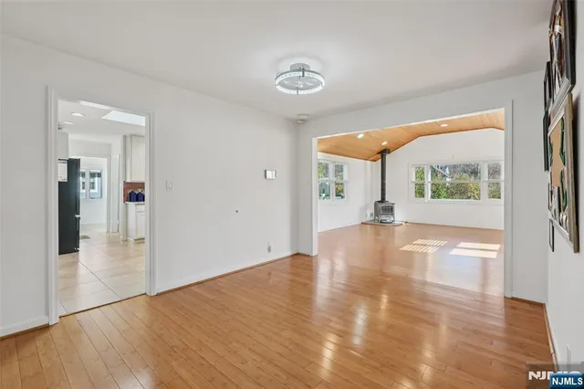 $724,999 | 6 Arrow Drive, Livingston, NJ 07039