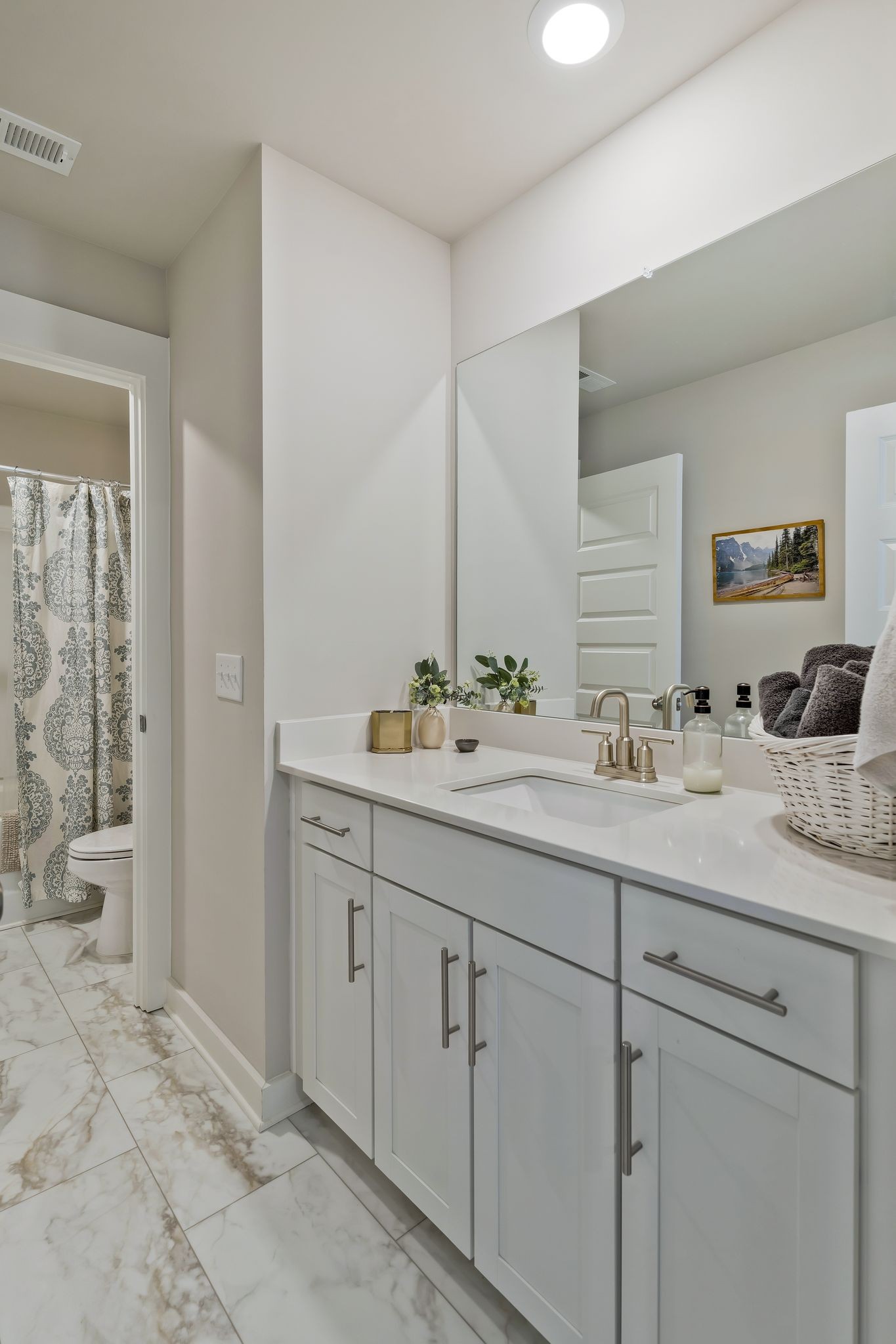 1060 Pebble Run Road Hendersonville, TN 37075 - Photo 28 of 50 2 of 3 full baths...