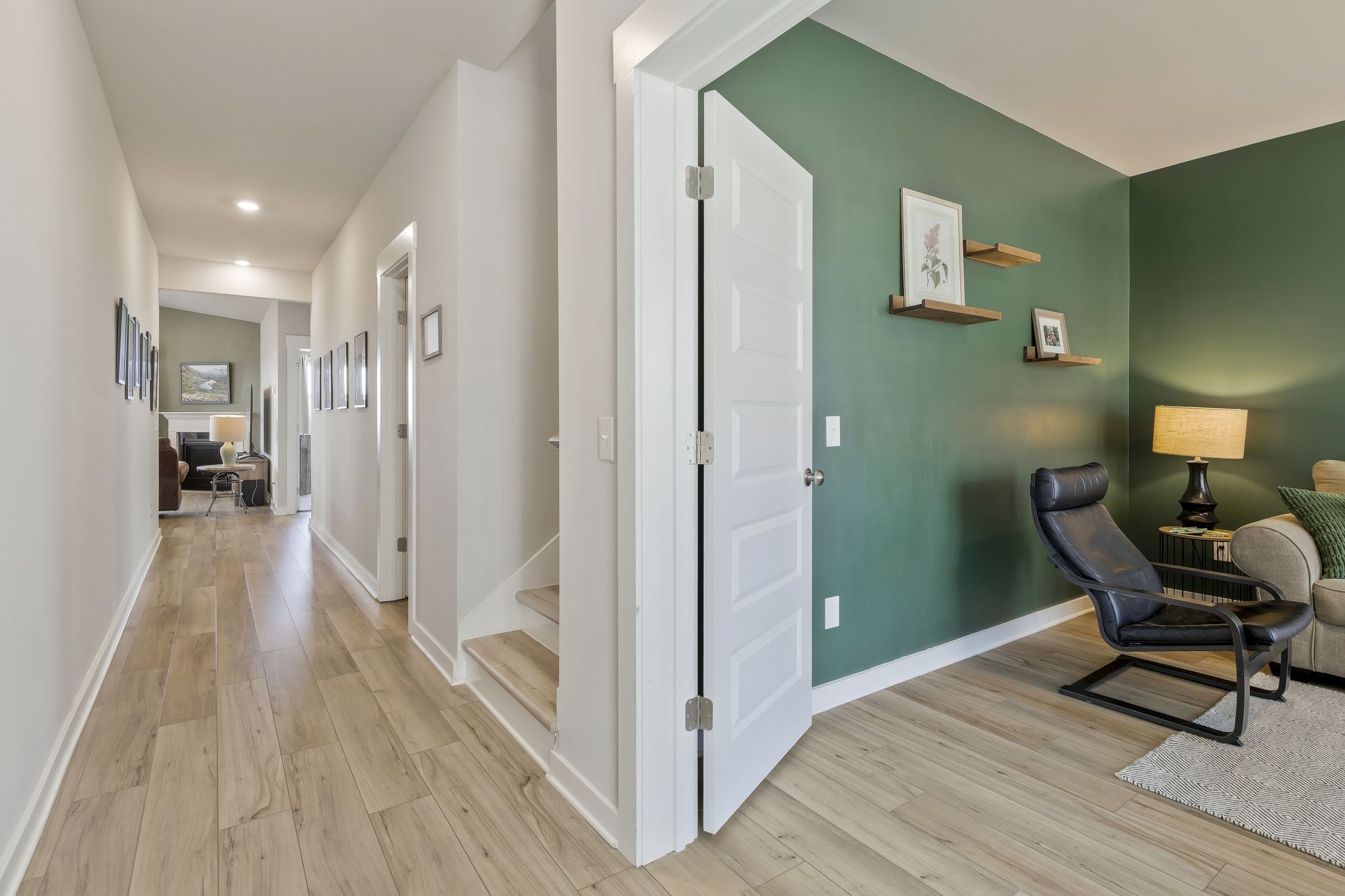 1060 Pebble Run Road Hendersonville, TN 37075 - Photo 5 of 50 Foyer to welcome your guests...