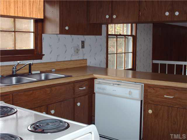 4105 Pittsford Road Raleigh, NC 27604 - Photo 7 of 13