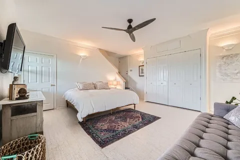 a view of a tennis court