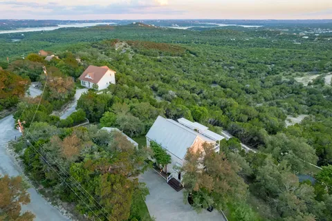 $699,990 | 8132 Breeze Way, Jonestown, TX 78645