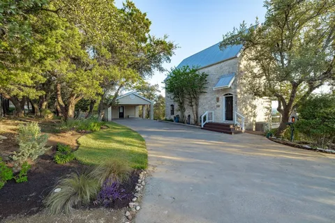 $739,000 | 8132 Breeze Way, Jonestown, TX 78645