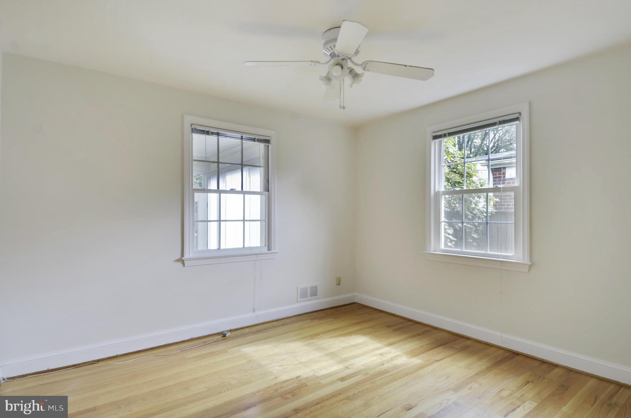 10013 Reddick Drive Silver Spring, MD 20901 - Photo 13 of 30 Bedroom 2