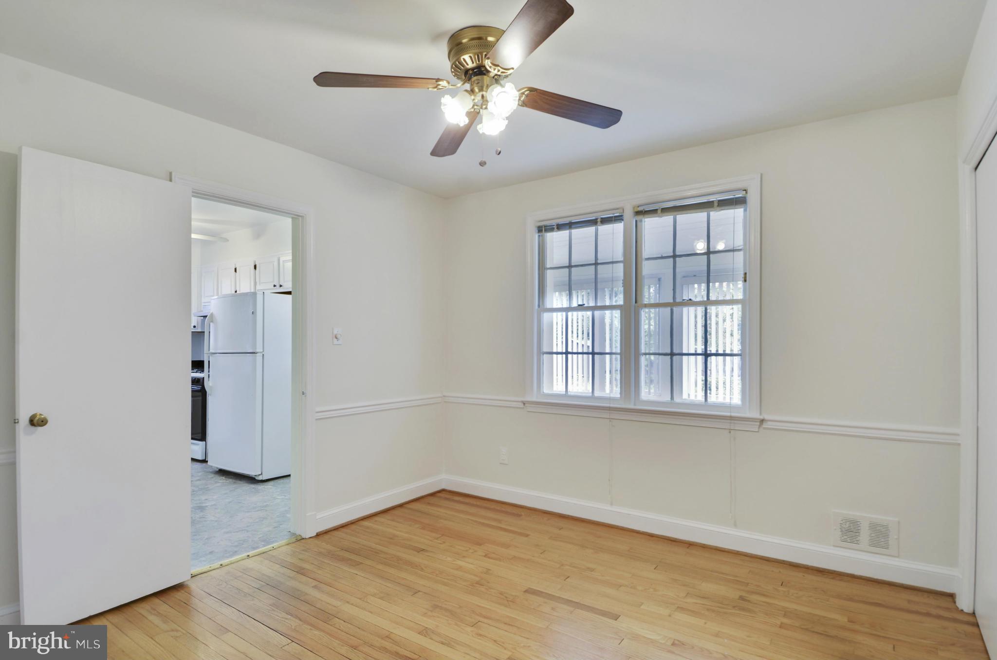 10013 Reddick Drive Silver Spring, MD 20901 - Photo 14 of 30 Bedroom 3