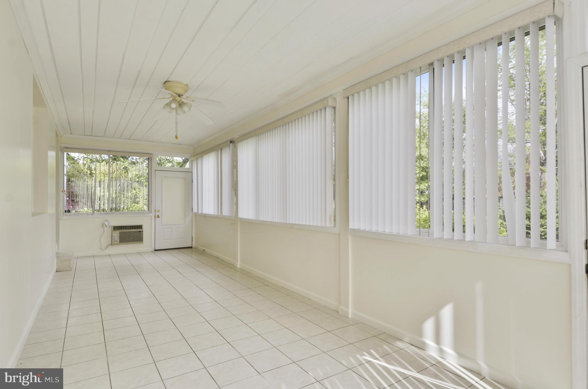 10013 Reddick Drive Silver Spring, MD 20901 - Photo 16 of 30 Sun Room