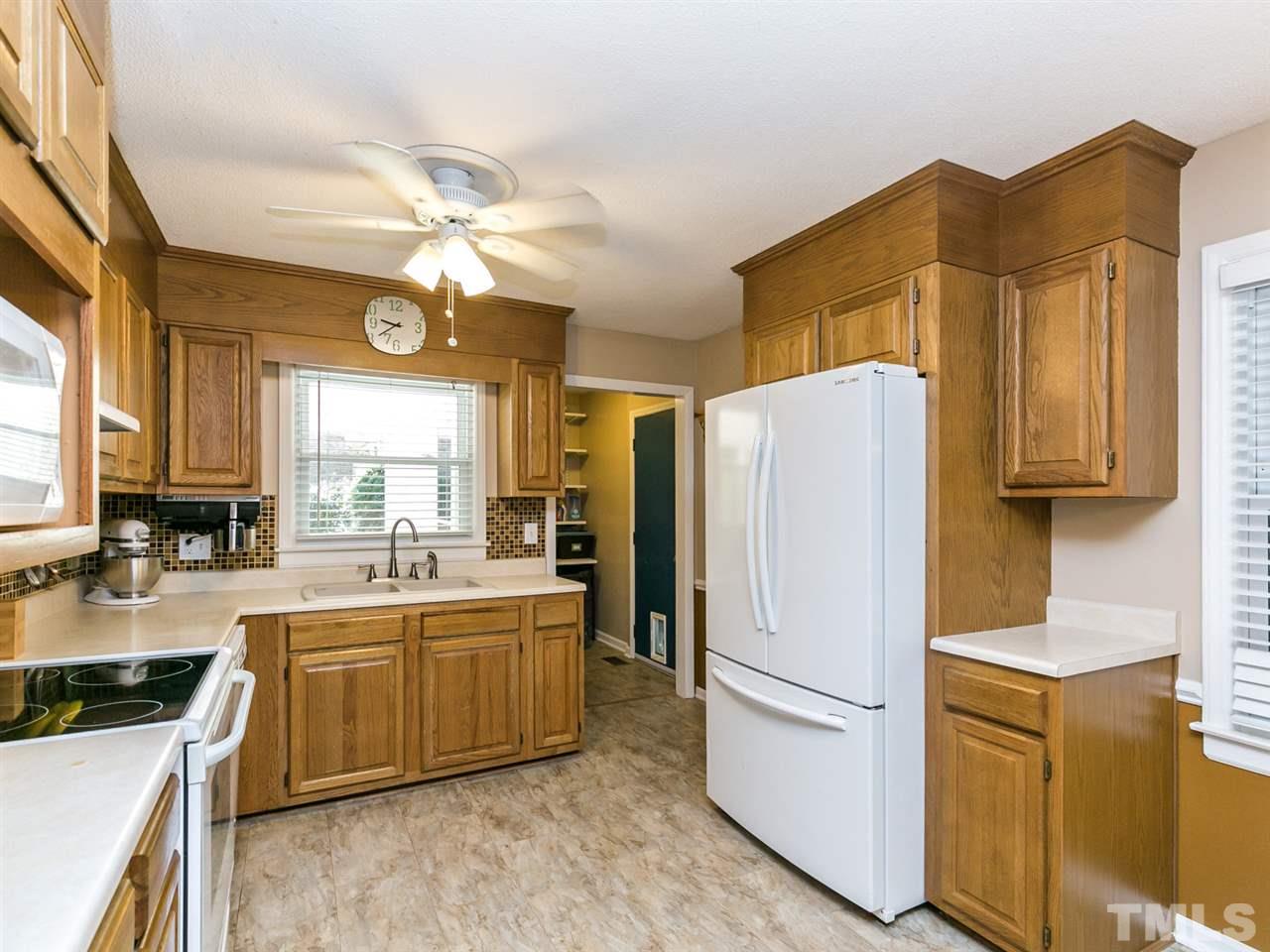 1400 Riverview Road Raleigh, NC 27610 - Photo 9 of 28
