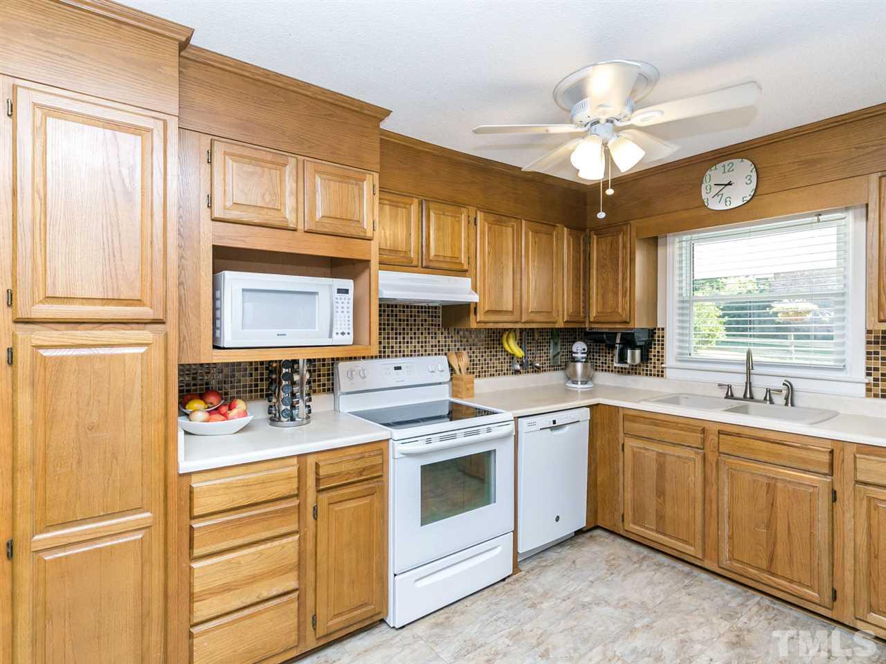1400 Riverview Road Raleigh, NC 27610 - Photo 10 of 28