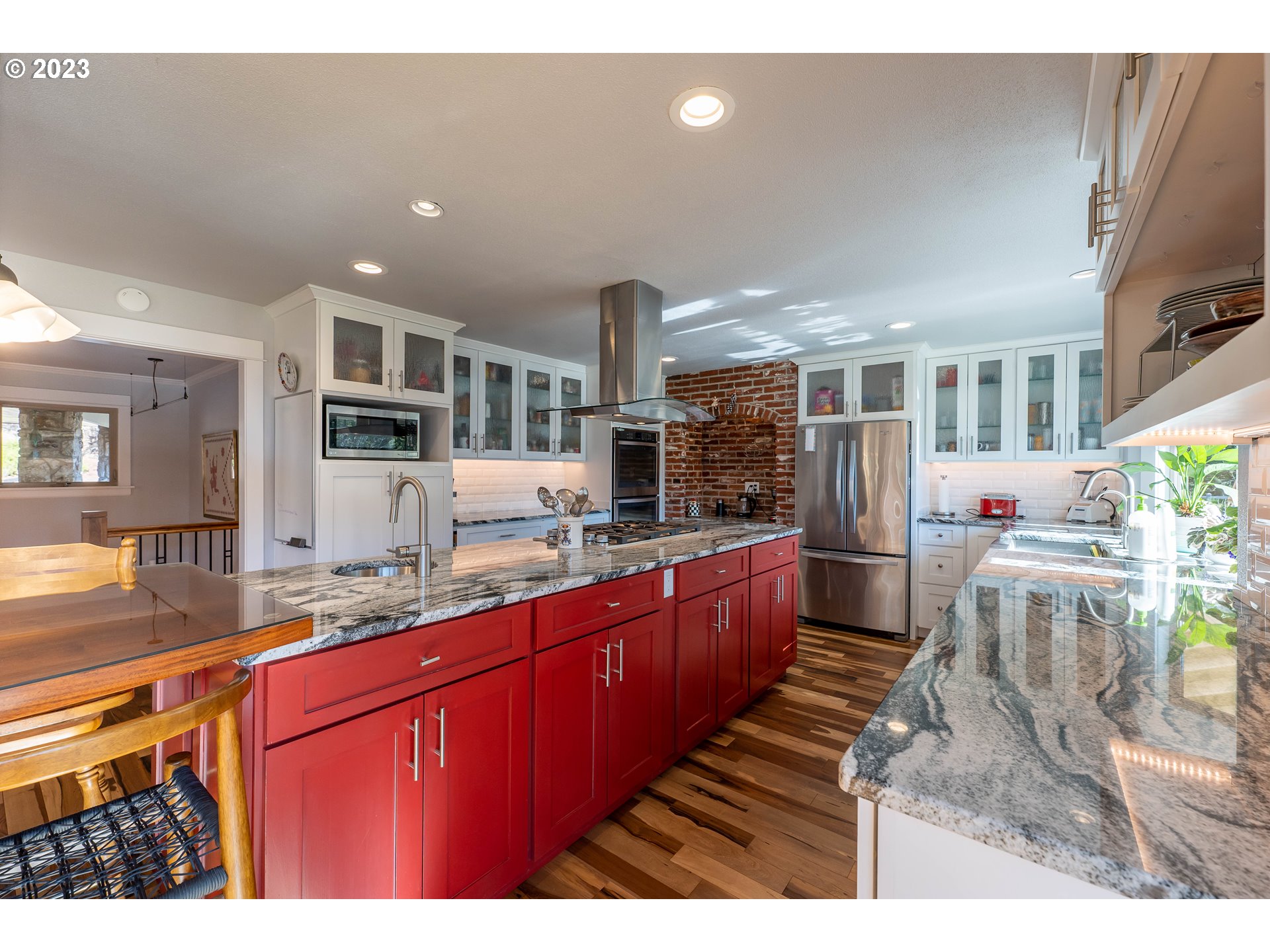 15417 North Bank Road Roseburg, OR 97470 - Photo 7 of 41 Gallery Image 7