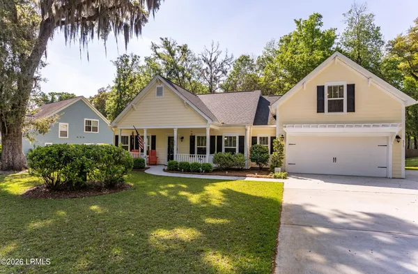 $550,000 | 215 Black Skimmer Drive West, Beaufort, SC 29907