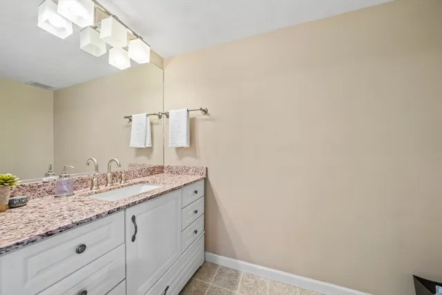 $799,000 | 24 Pelican Drive, Unit 24, Walpole, MA 02081