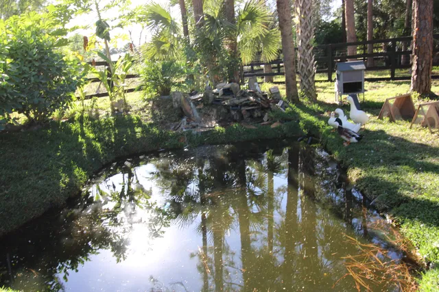 $1,950,000 | 930 Rambling Dr Circle, Wellington, FL 33414