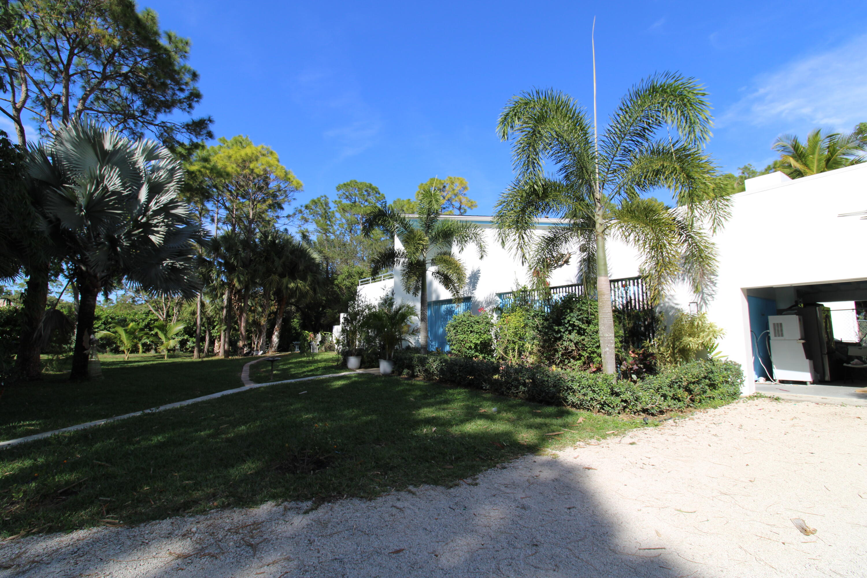 930 Rambling Dr Circle Wellington, FL 33414 - Photo 49 of 49 IMG_3685