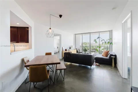 $760,000 | 1900 Sunset Harbour Drive, Unit 703, Miami Beach, FL 33139