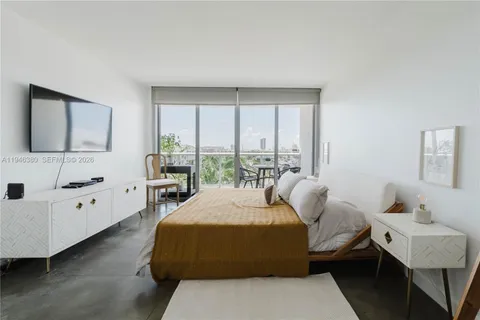 $760,000 | 1900 Sunset Harbour Drive, Unit 703, Miami Beach, FL 33139