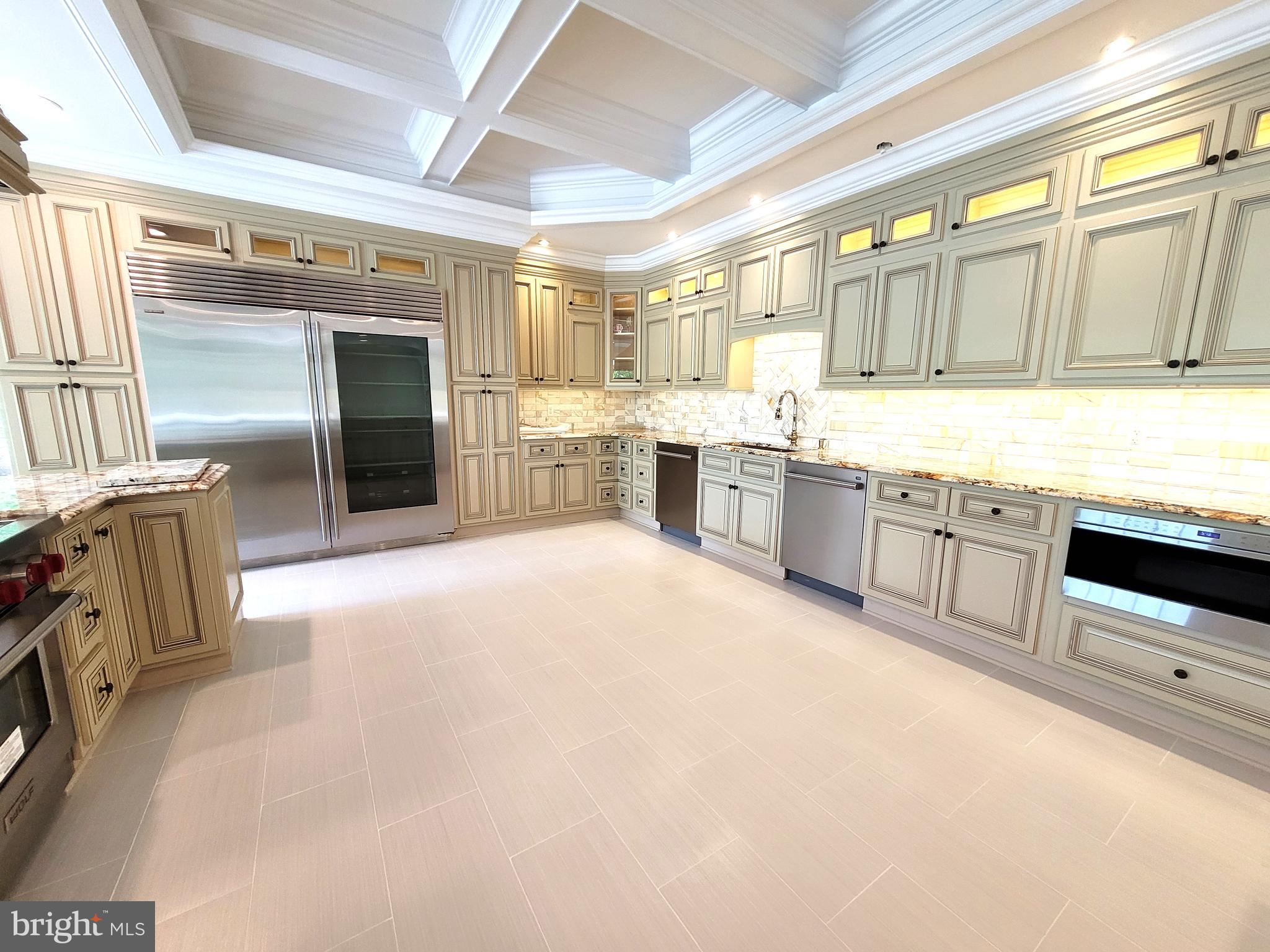 3617 Chain Bridge Road Fairfax, VA 22030 - Photo 34 of 83 Kitchen