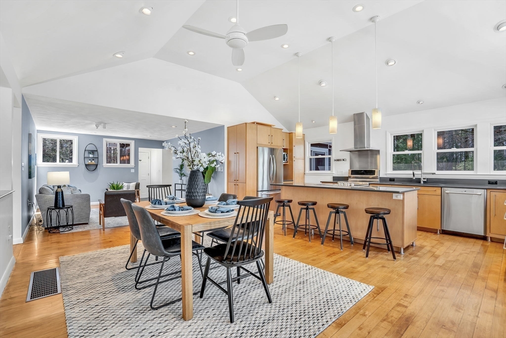 25 Hallock Point Road Stow, MA 01775 - Photo 15 of 37 Gallery Image 15