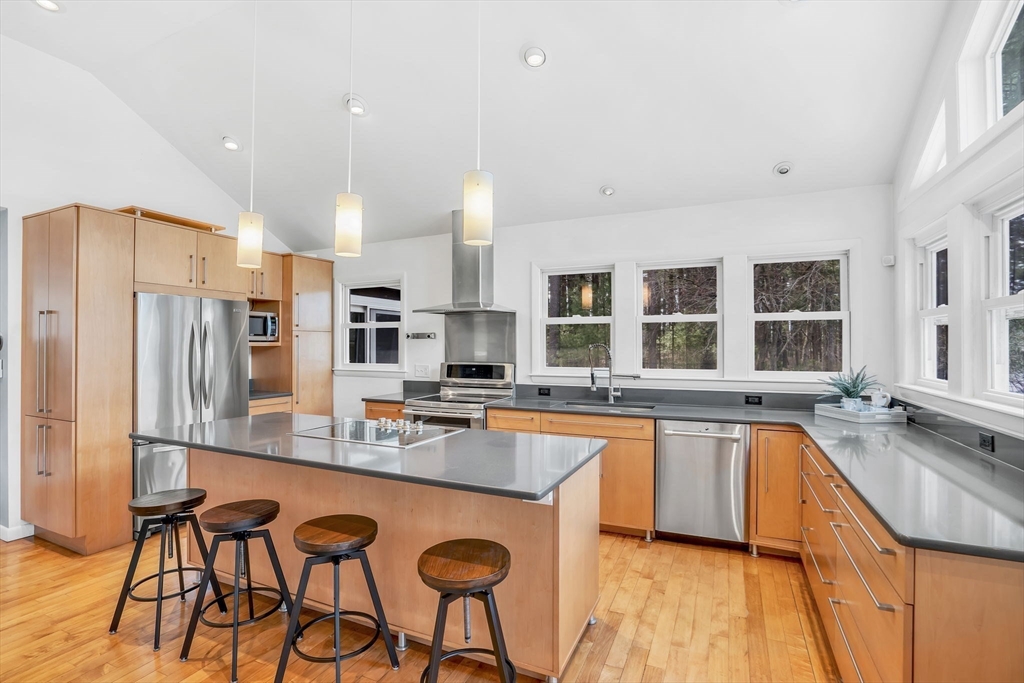 25 Hallock Point Road Stow, MA 01775 - Photo 16 of 37 Gallery Image 16