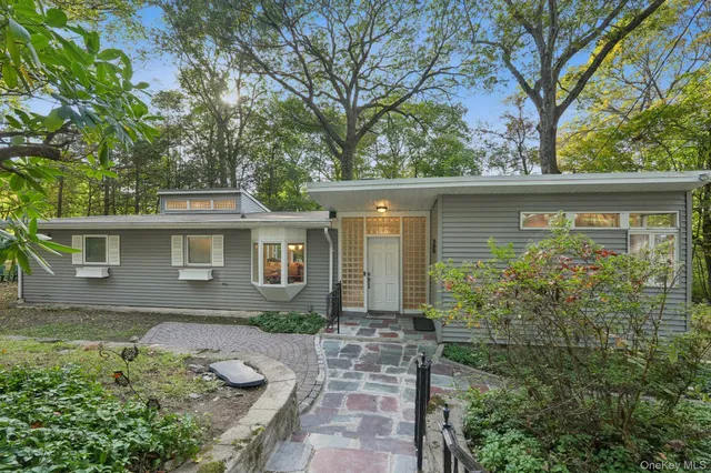 $595,000 | 69 Woodland Road, Mahopac, NY 10541
