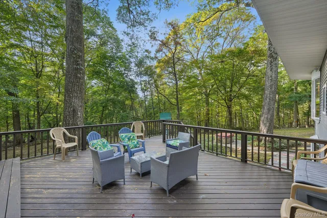 $595,000 | 69 Woodland Road, Mahopac, NY 10541