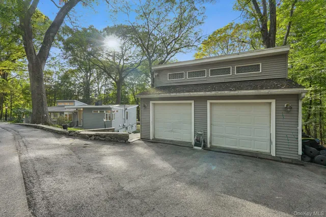 $595,000 | 69 Woodland Road, Mahopac, NY 10541