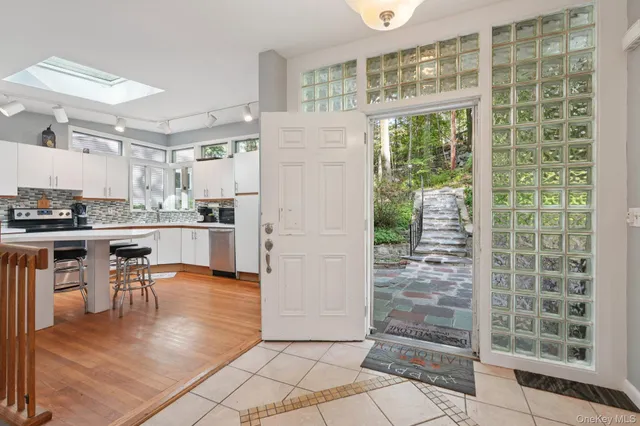 $595,000 | 69 Woodland Road, Mahopac, NY 10541