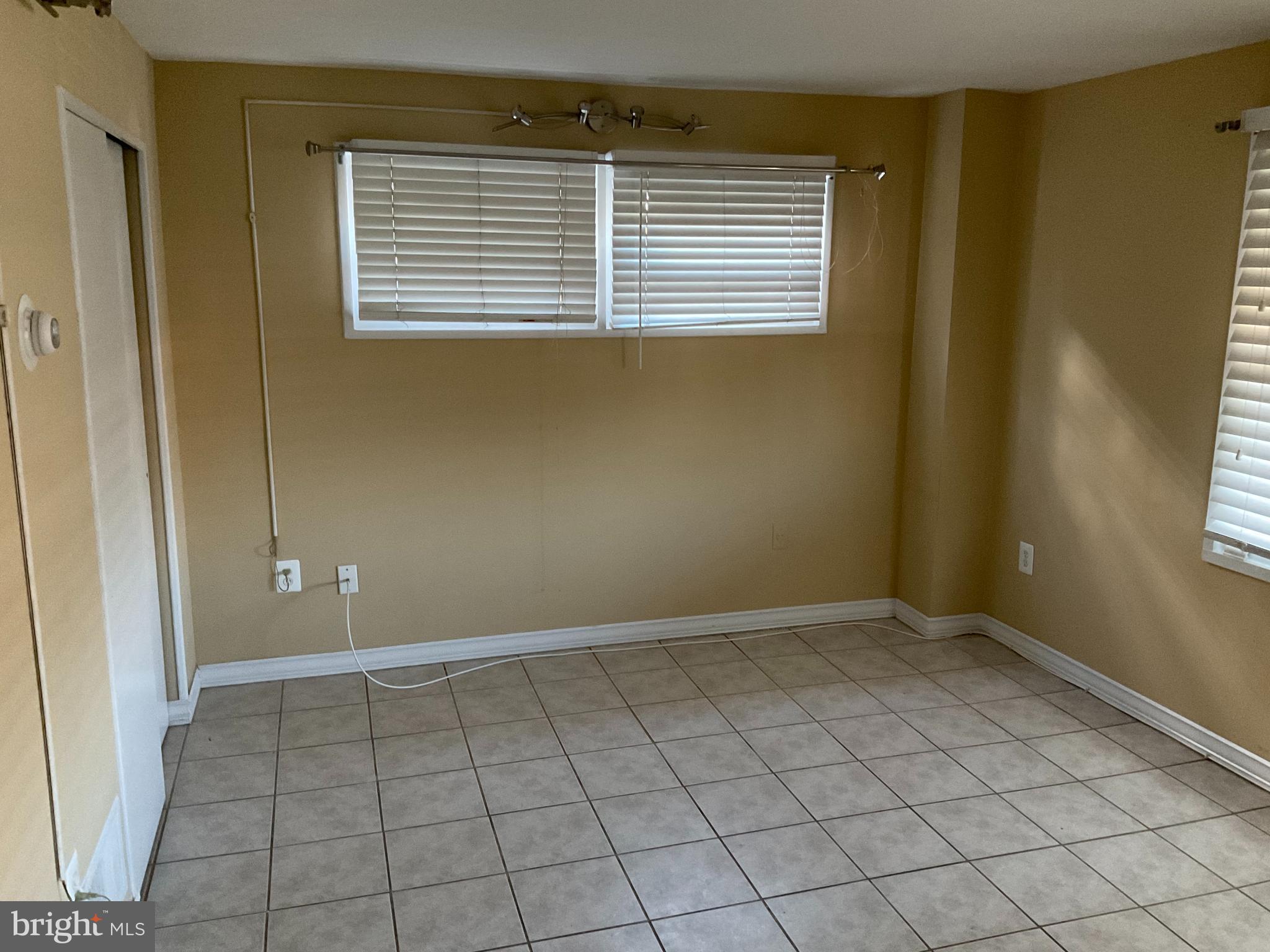 8029 Lansdale Road Baltimore, MD 21224 - Photo 8 of 35 Gallery Image 8