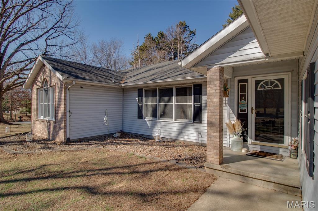 1327 Deer Creek Road Greenville, IL 62246 - Photo 13 of 52