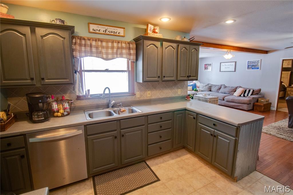 1327 Deer Creek Road Greenville, IL 62246 - Photo 23 of 52