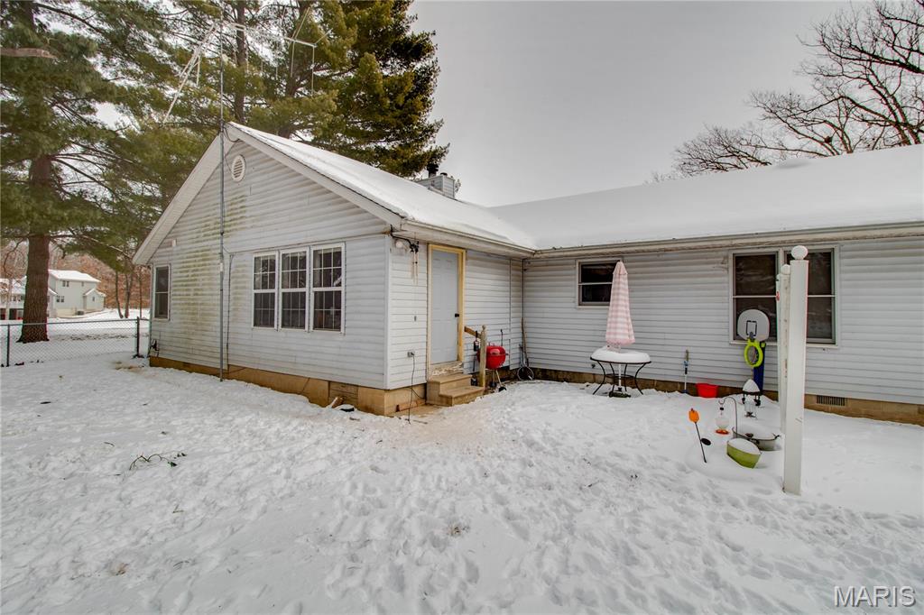 1327 Deer Creek Road Greenville, IL 62246 - Photo 43 of 53