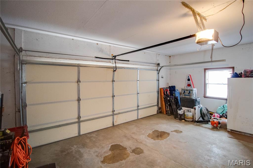 1327 Deer Creek Road Greenville, IL 62246 - Photo 44 of 52