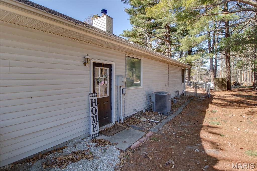 1327 Deer Creek Road Greenville, IL 62246 - Photo 46 of 52