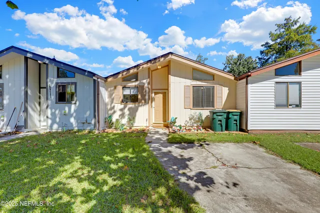 $205,999 | 10713 Kusaie Drive South, Jacksonville, FL 32246