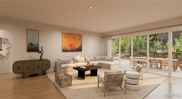 $2,346,350 | 8250 Forsyth Boulevard, Unit 105, Clayton, MO 63105