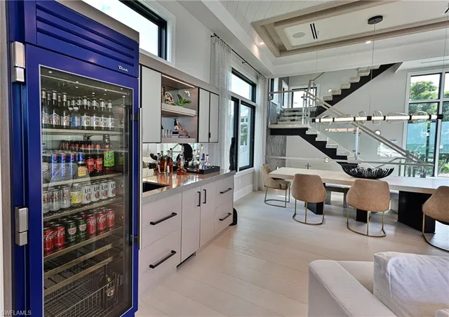 a very nice looking room with many windows