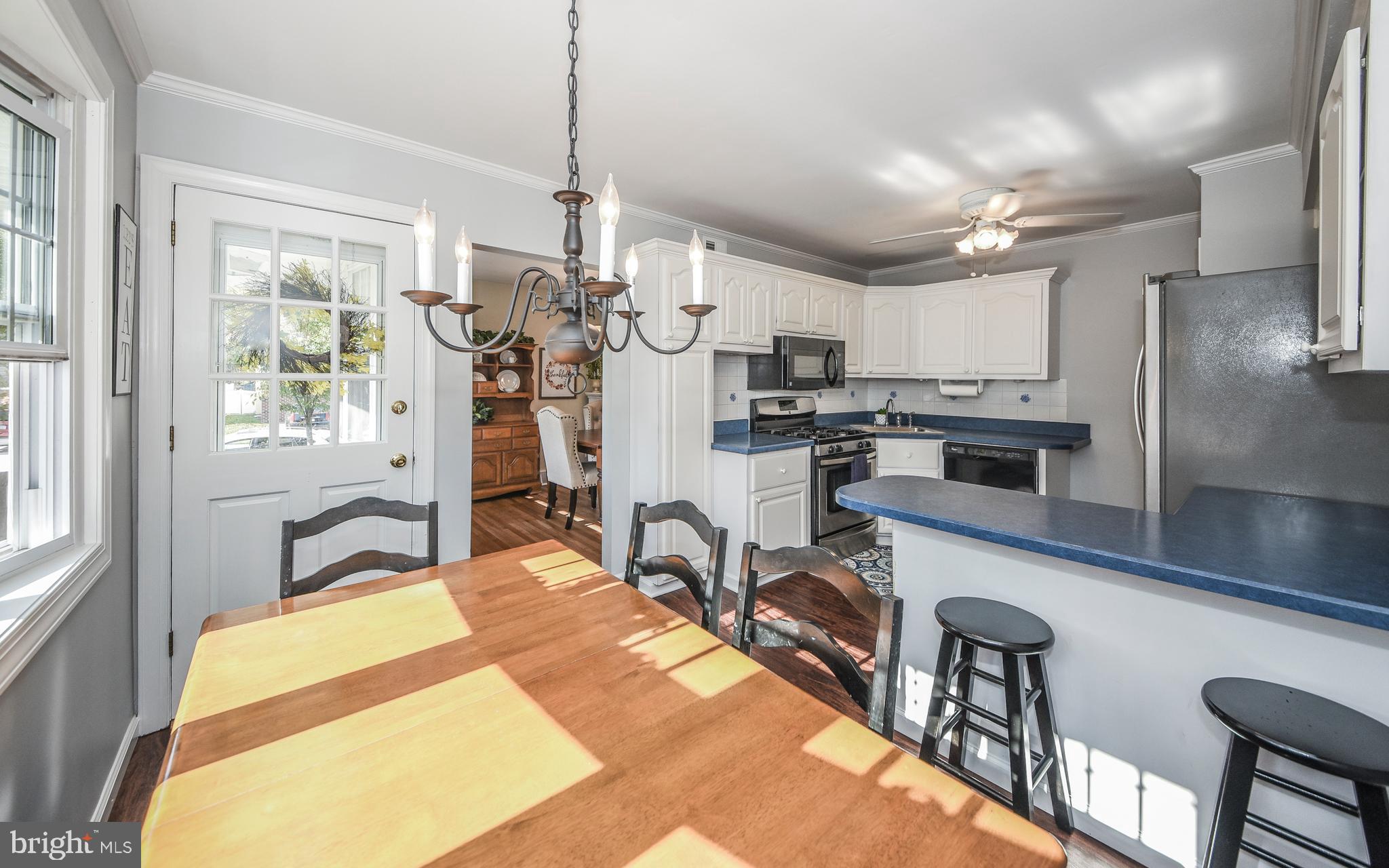 1028 Hoven Road Philadelphia, PA 19115 - Photo 14 of 42 Breakfast Area