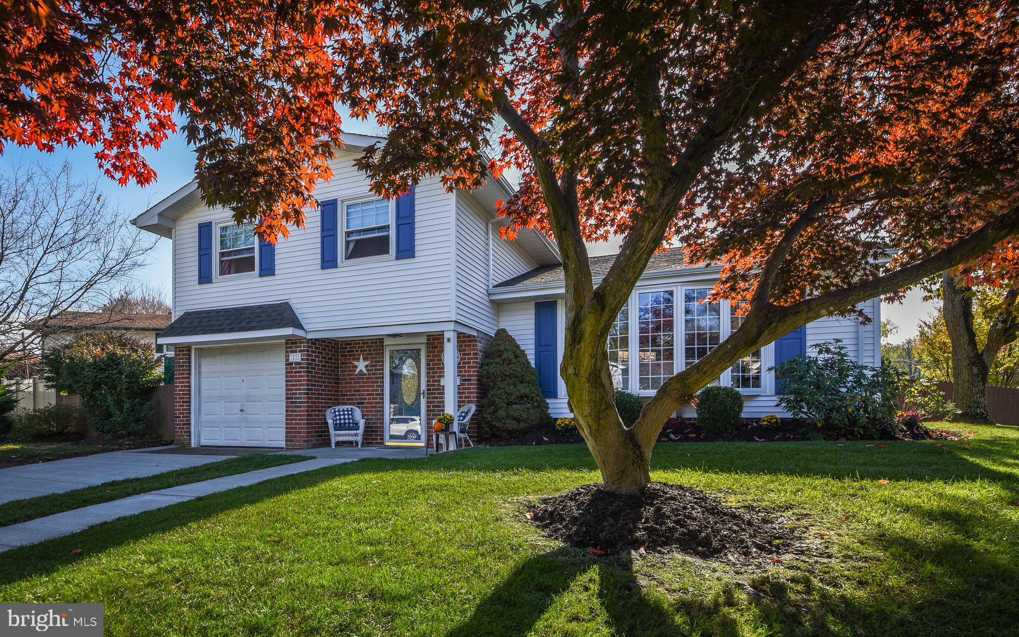 1028 Hoven Road Philadelphia, PA 19115 - Photo 39 of 42 View from Street