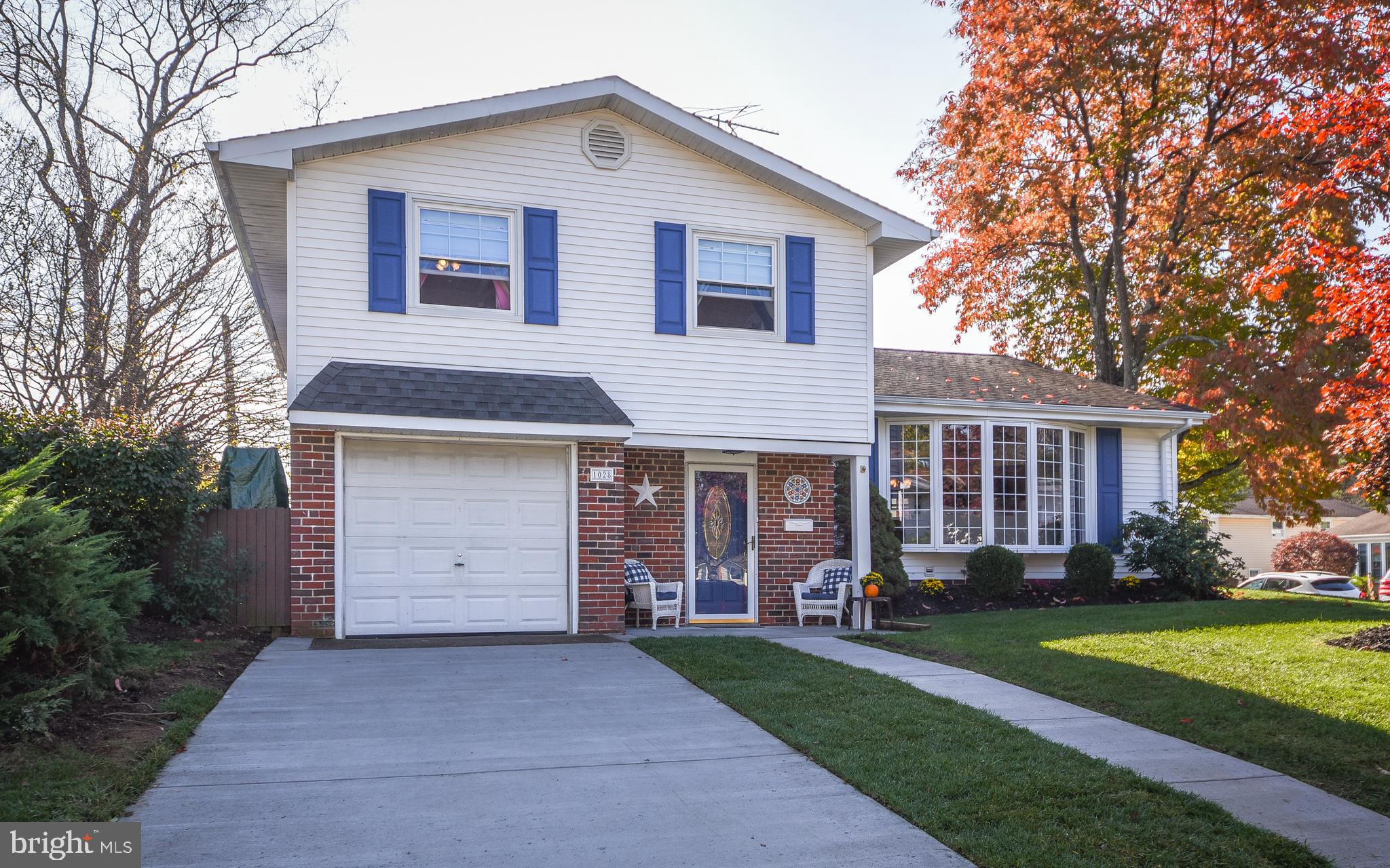 1028 Hoven Road Philadelphia, PA 19115 - Photo 40 of 42 View from Street