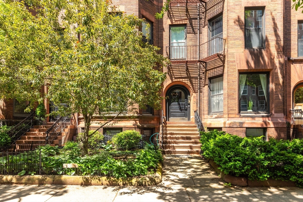 35 Bay State Road, Unit BF Boston, MA 02215 - Photo 16 of 16