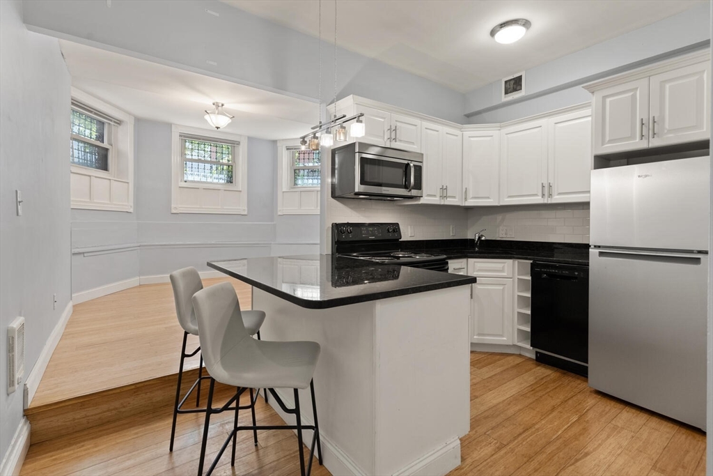 35 Bay State Road, Unit BF Boston, MA 02215 - Photo 2 of 16