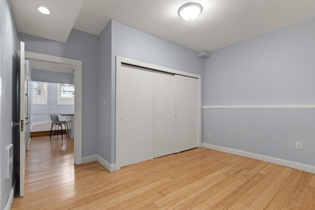 35 Bay State Road, Unit BF Boston, MA 02215 - Photo 4 of 8