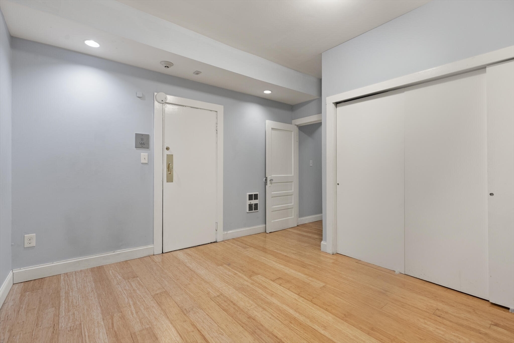 35 Bay State Road, Unit BF Boston, MA 02215 - Photo 10 of 16