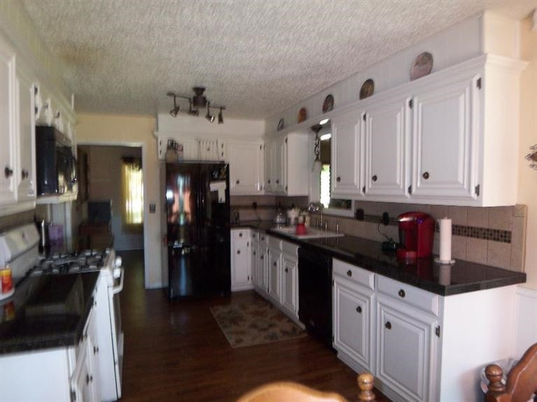 909 Robin Road Levelland, TX 79336 - Photo 7 of 10 Photo 7