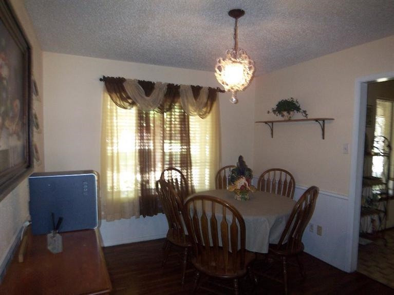 909 Robin Road Levelland, TX 79336 - Photo 8 of 10 Photo 8